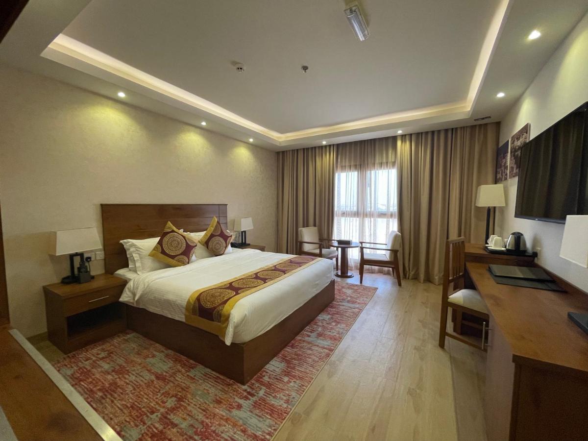 Alsahwa Hotel Seeb ภายนอก รูปภาพ